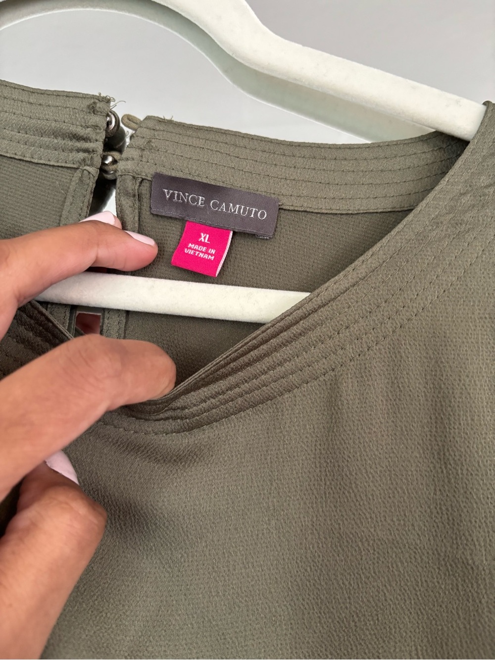 Vince Camuto Olive Short-Sleeve Crewneck Tee - Picture 2 of 2